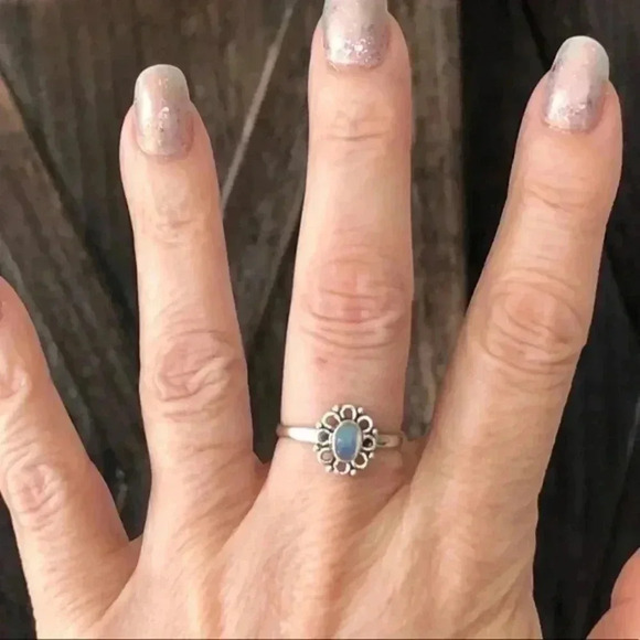 SIZE 8 Authentic Ethiopian Opal Solid 925 Sterling Silver Ring - Picture 3 of 4